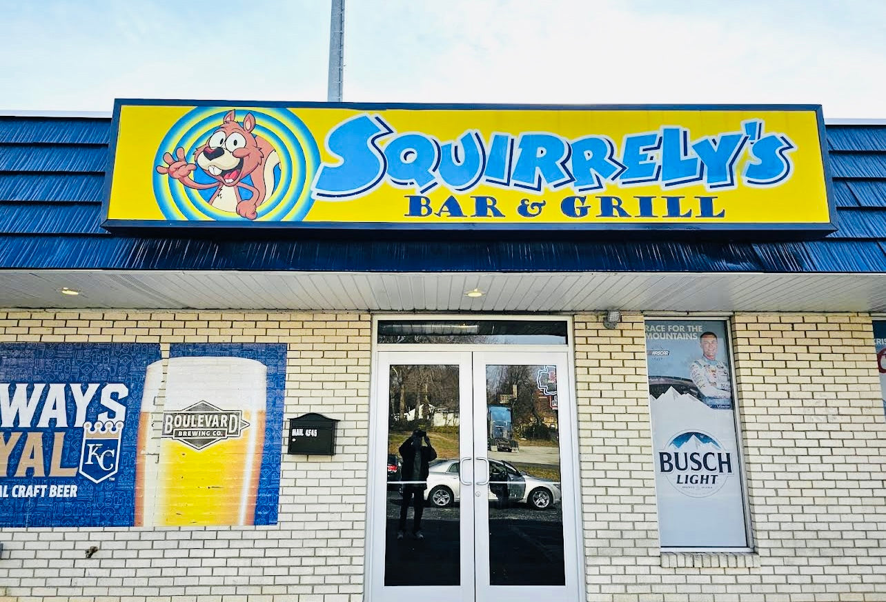 Squirrelys Bar and Grill near me